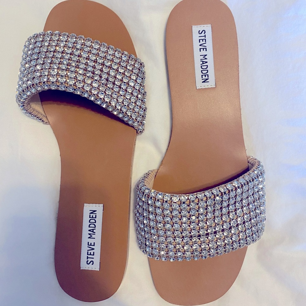 NEW in box, Steve Madden Heather Natural Rhinestone Sandals, Size 9